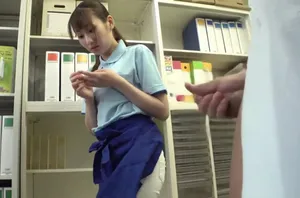 Cô này hồi trẻ cũng đẹp tuyệt vời